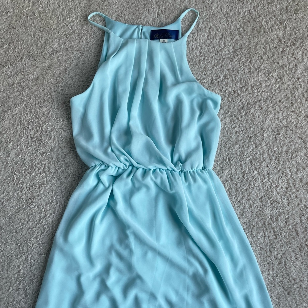 Francesca’s Blue Floral Detail Dress